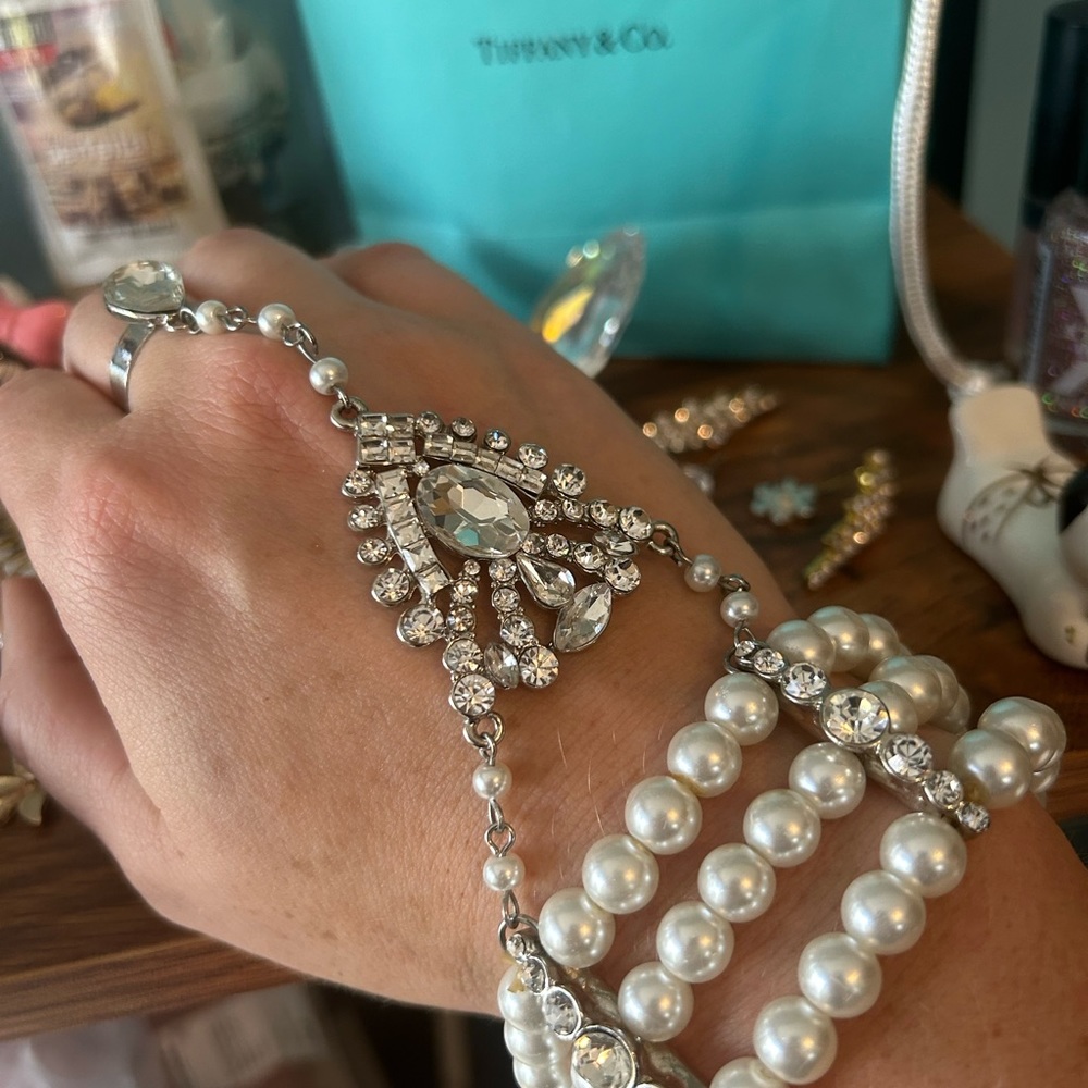 Ring bracelet